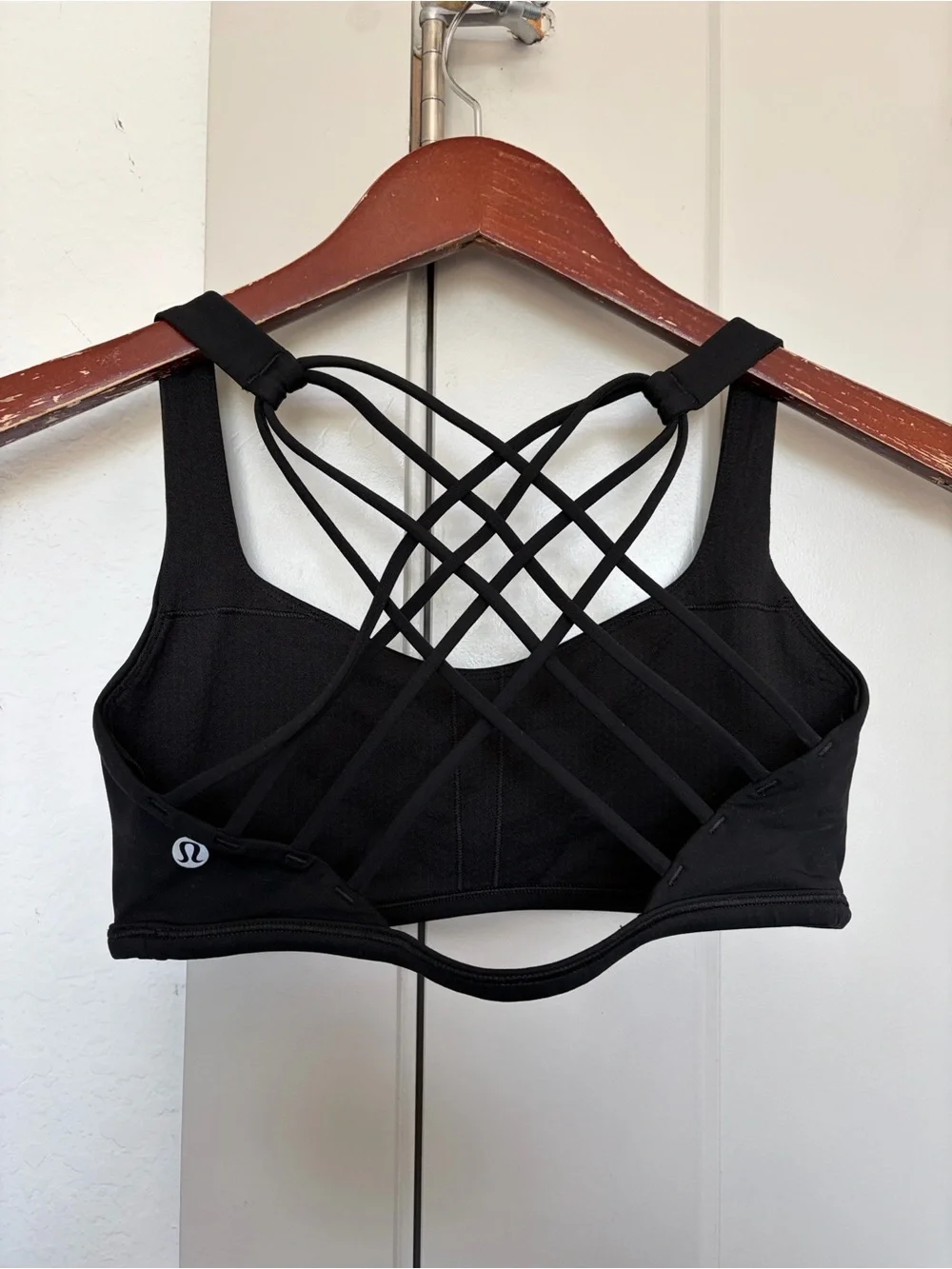 LULULEMON FREE TO BE BRA (WILD) BLACK WOMEN’S 6